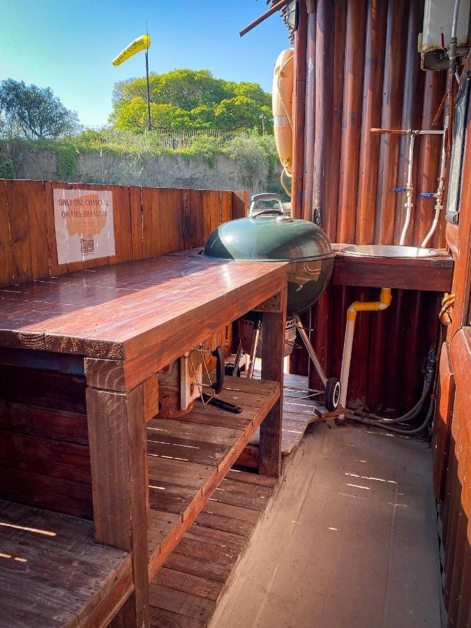 Maggie May House Boat - Colchester - 5Km From Elephant Park Ngoại thất bức ảnh